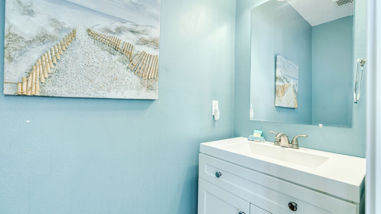 Photo of Bathroom in Miramar