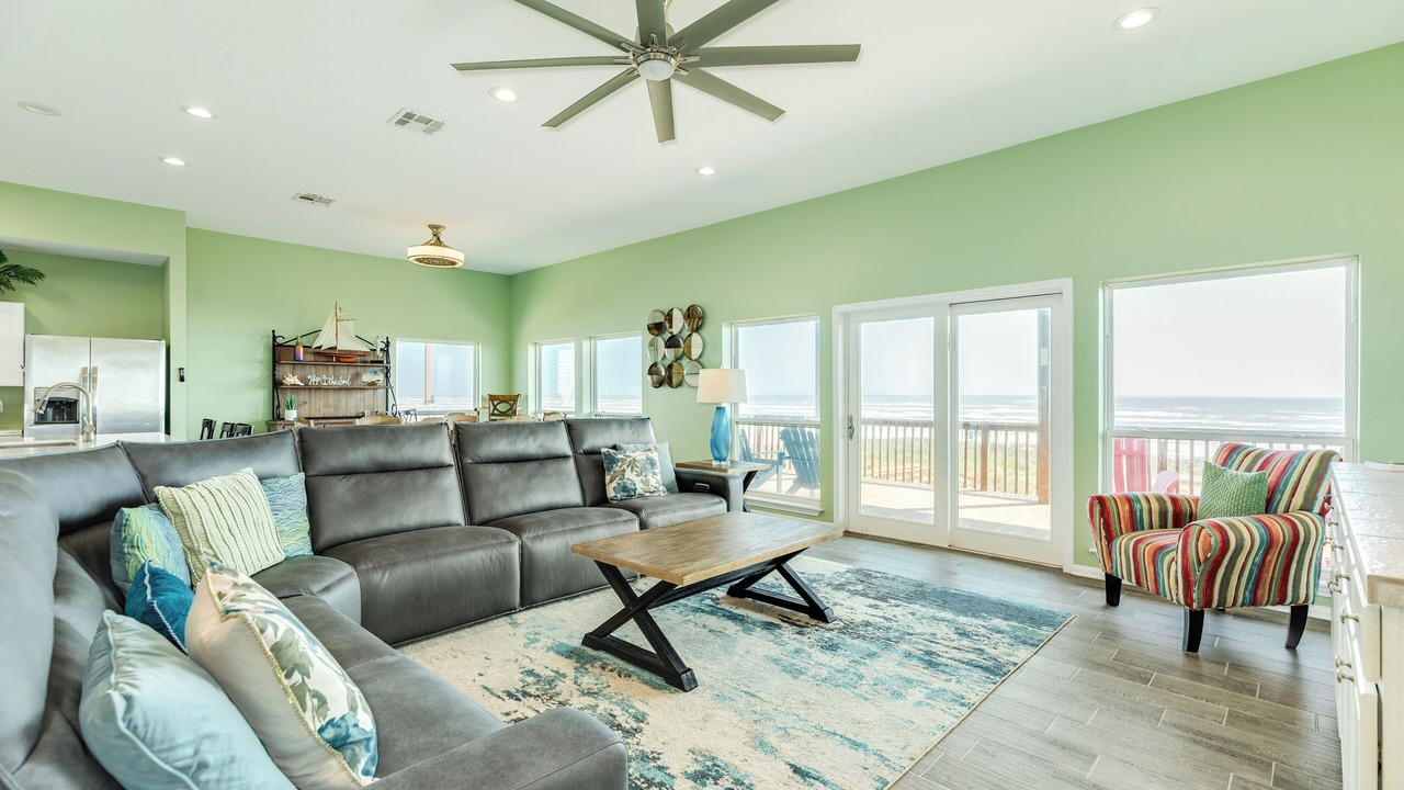 Photo of Bedroom in Miramar