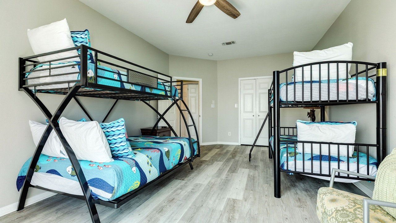 Photo of Bedroom in Miramar