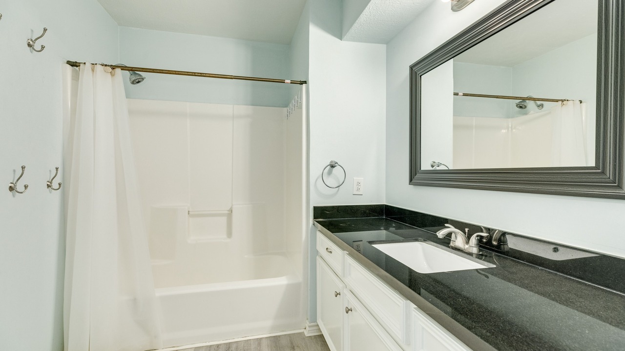 Photo of Bathroom in Miramar