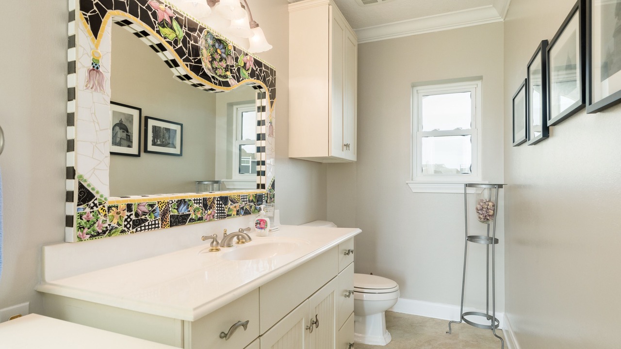 Photo of Bathroom in Indian Beach