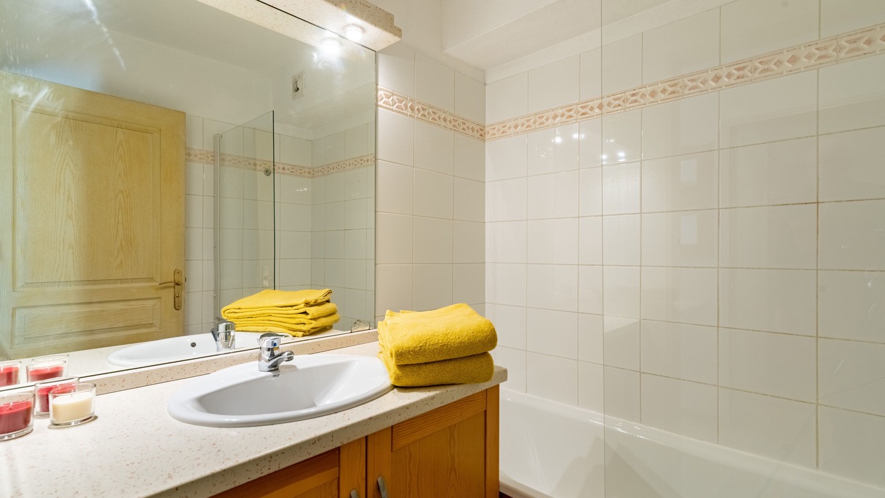 Photo of Bathroom in Bagneres-de-Luchon