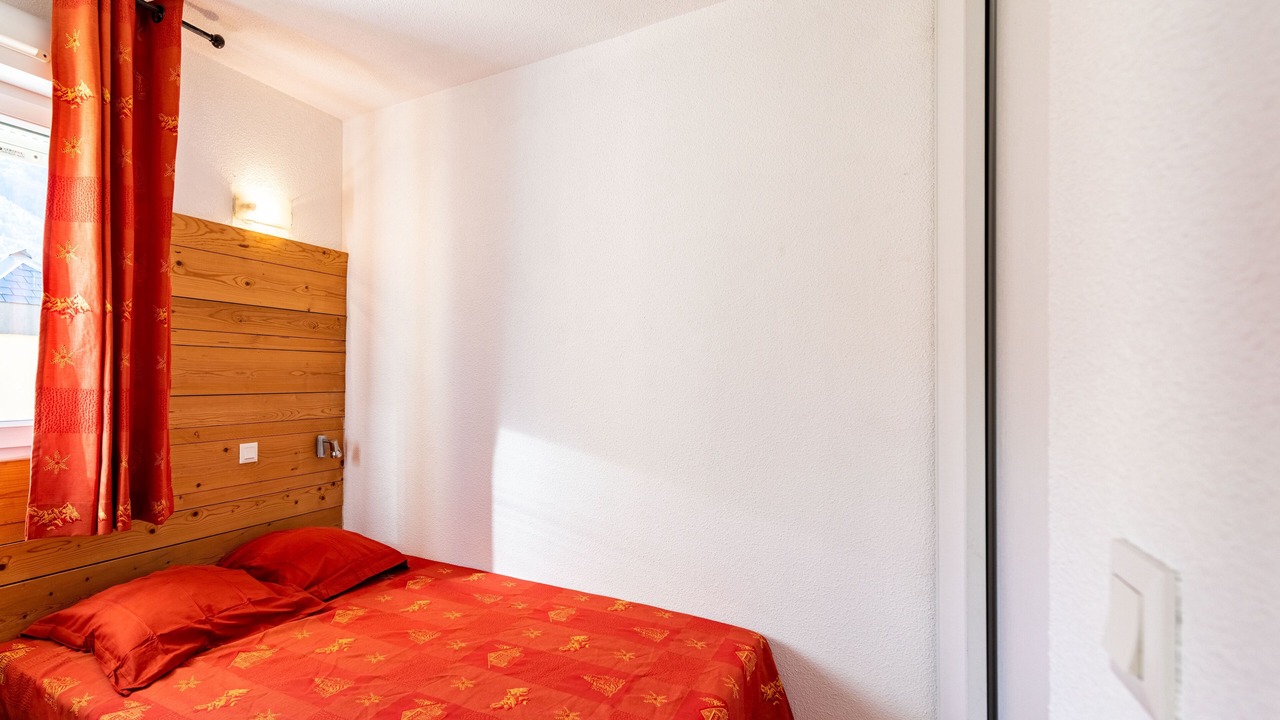 Photo of Bedroom in Bagneres-de-Luchon