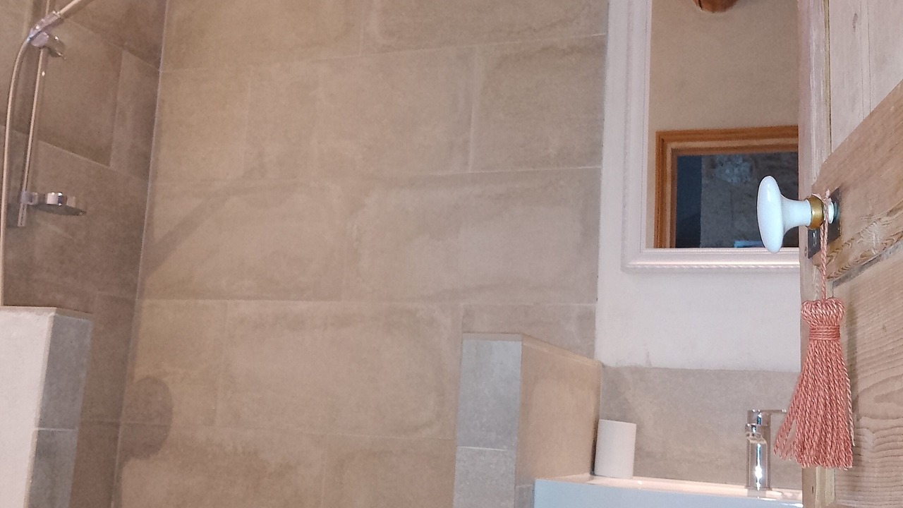 Photo of Bathroom in Uzes