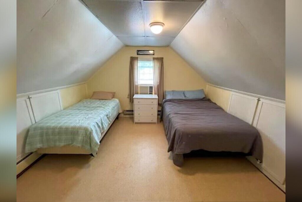 Photo of Bedroom in Sylvan Beach