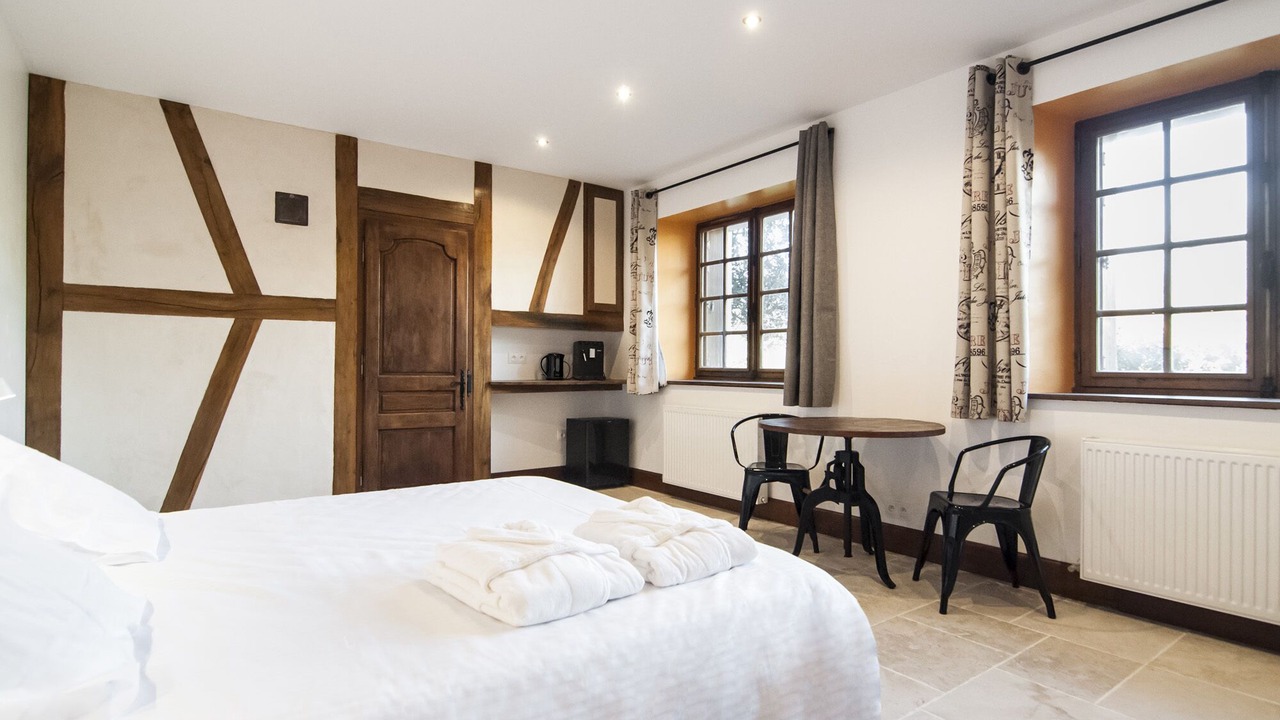 Photo of Bedroom in Eguilly