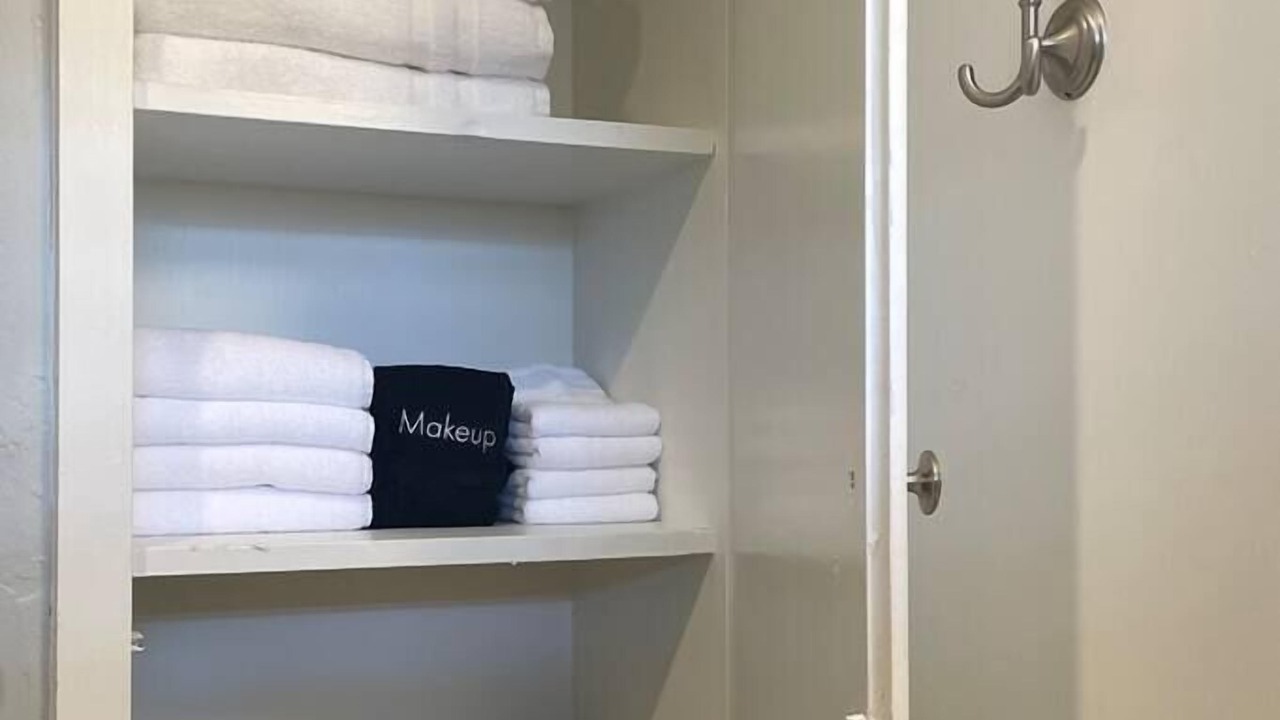 Photo of Bathroom in Knox - Henderson