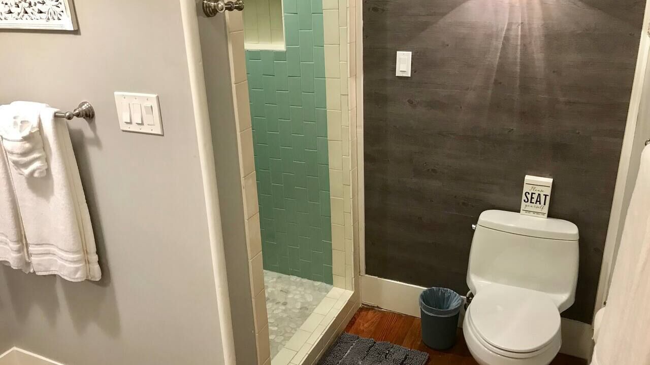 Photo of Bathroom in Old East Dallas