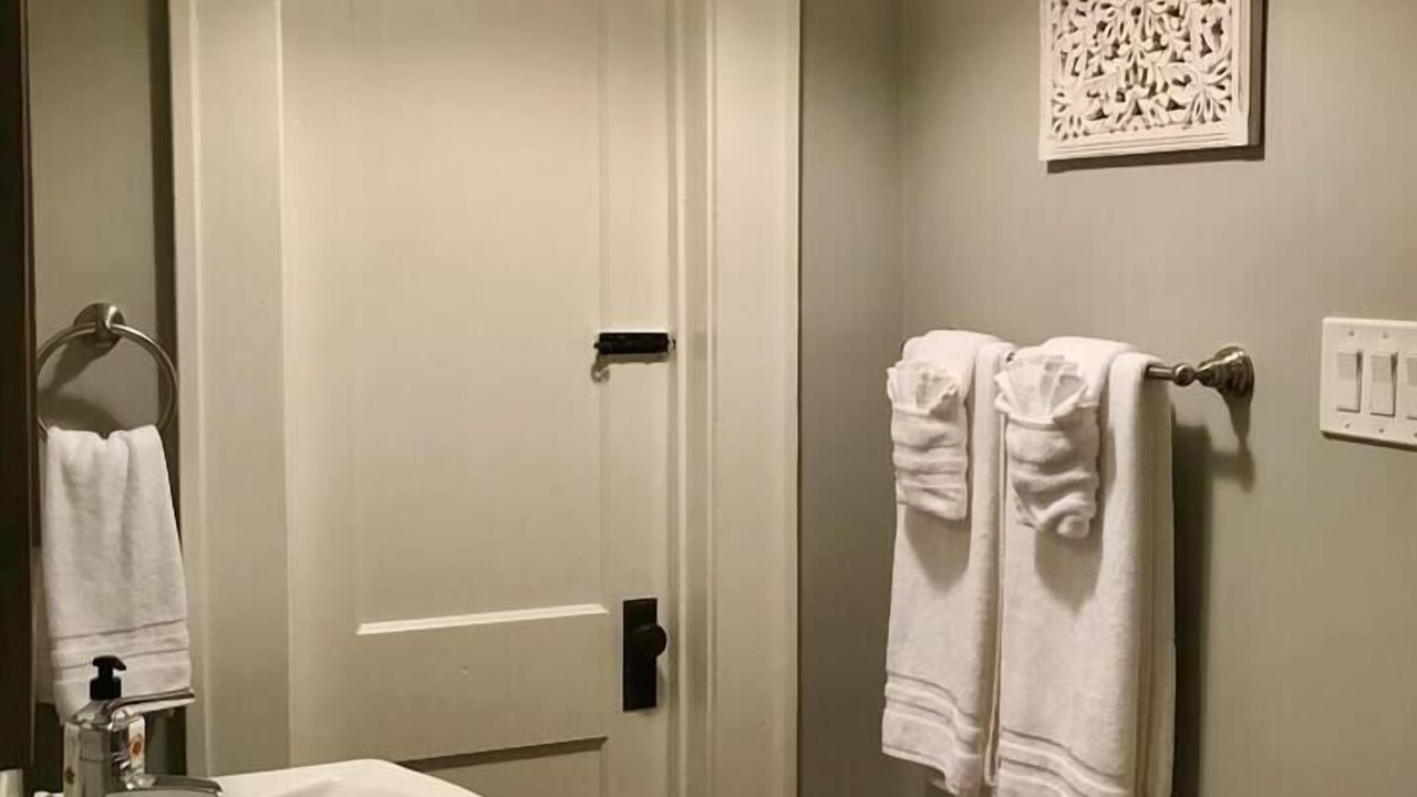 Photo of Bathroom in Old East Dallas