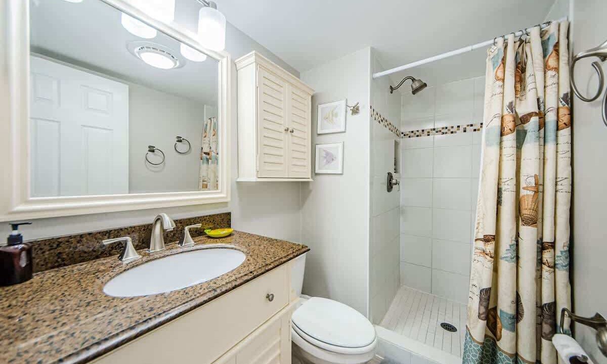 Photo of Bathroom in Belleair Beach