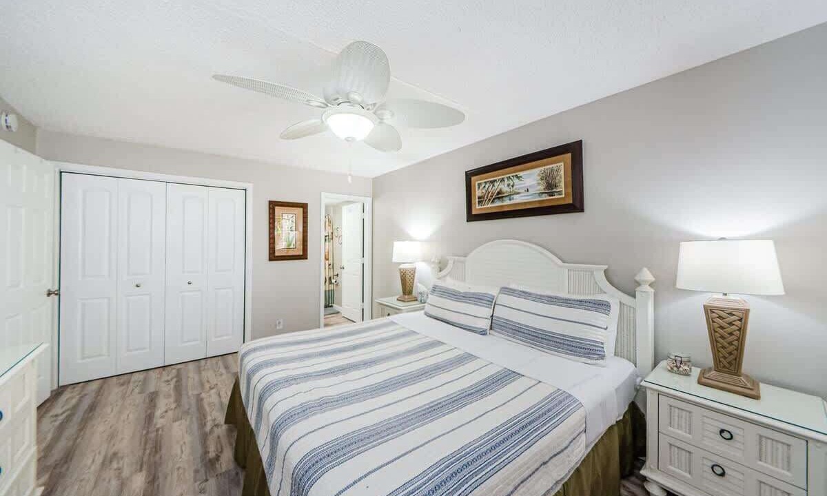 Photo of Bedroom in Belleair Beach