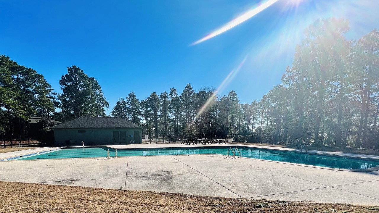 Photo of Outdoor in Foxfire