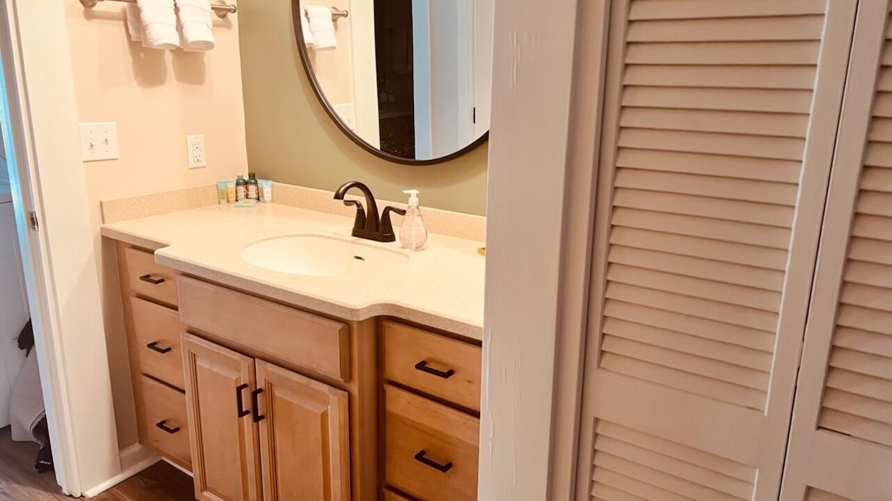 Photo of Bathroom in Foxfire