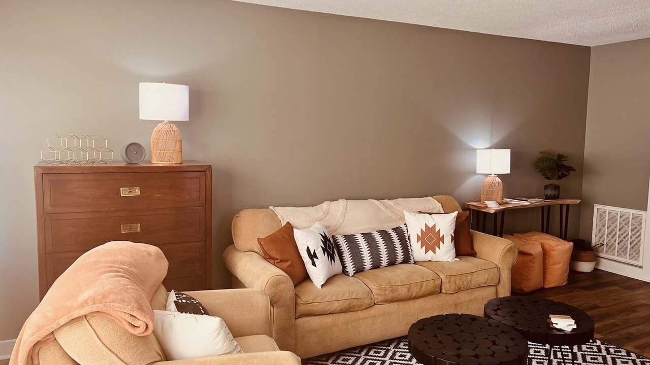 Photo of Livingroom in Foxfire