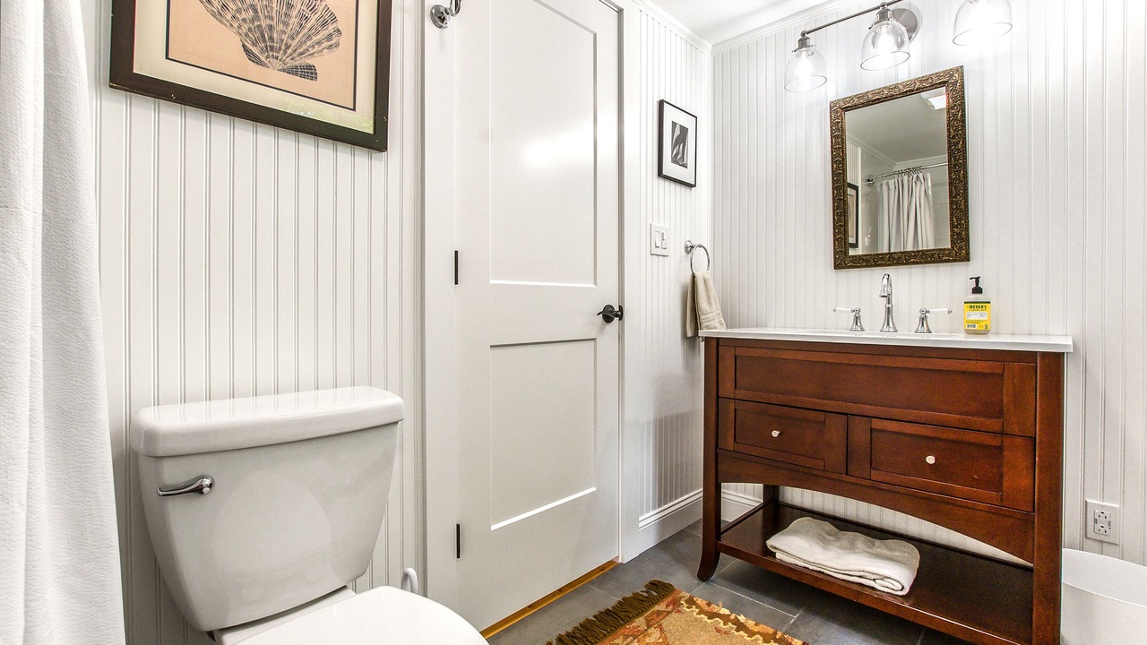 Photo of Bathroom in Sunapee