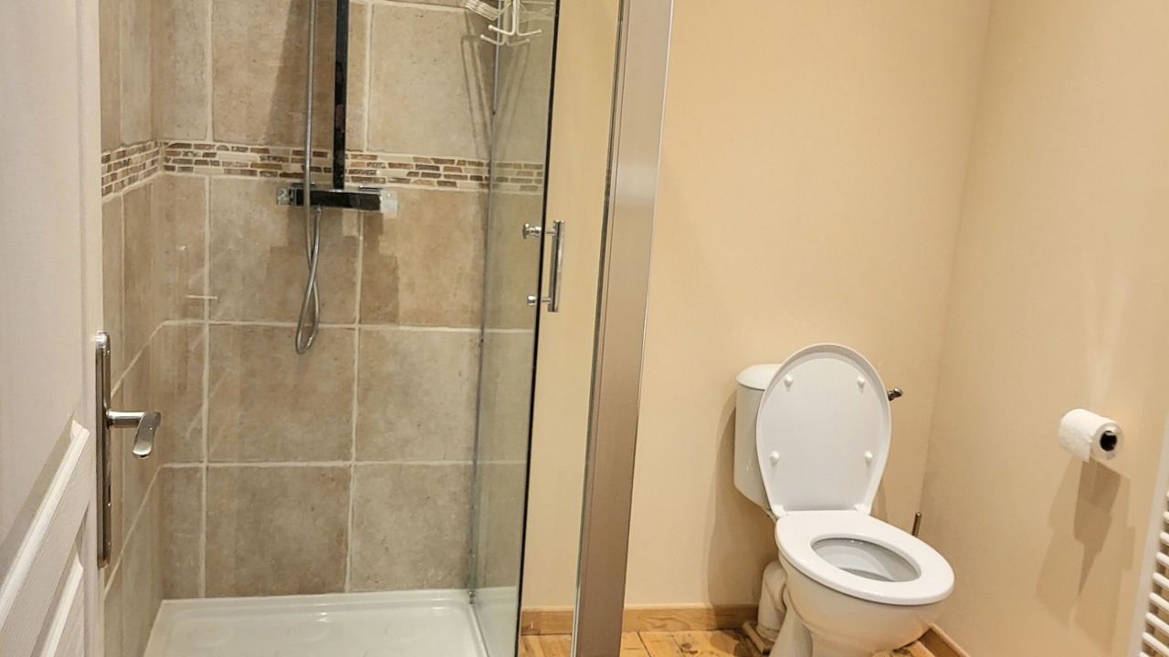 Photo of Bathroom in Mazerolles-du-Razes