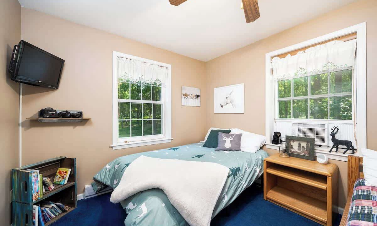 Photo of Bedroom in Lackawaxen