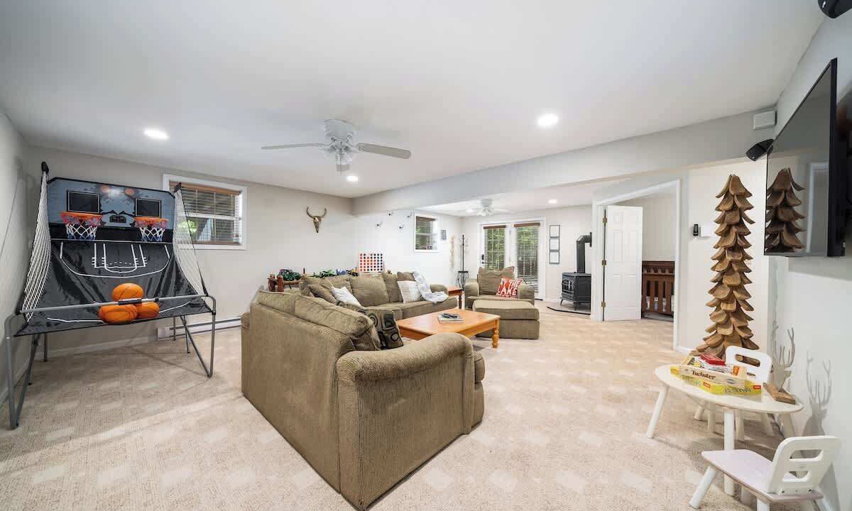 Photo of Livingroom in Lackawaxen