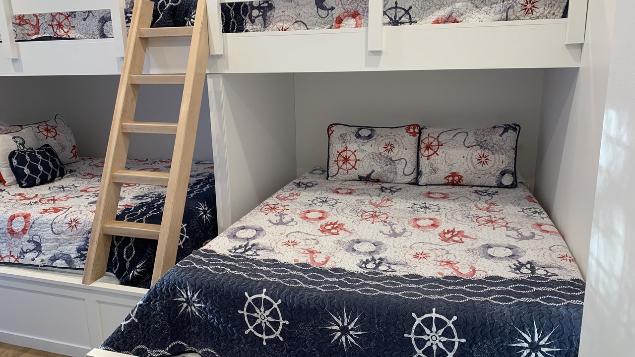 Photo of Bedroom in Fenelon Falls