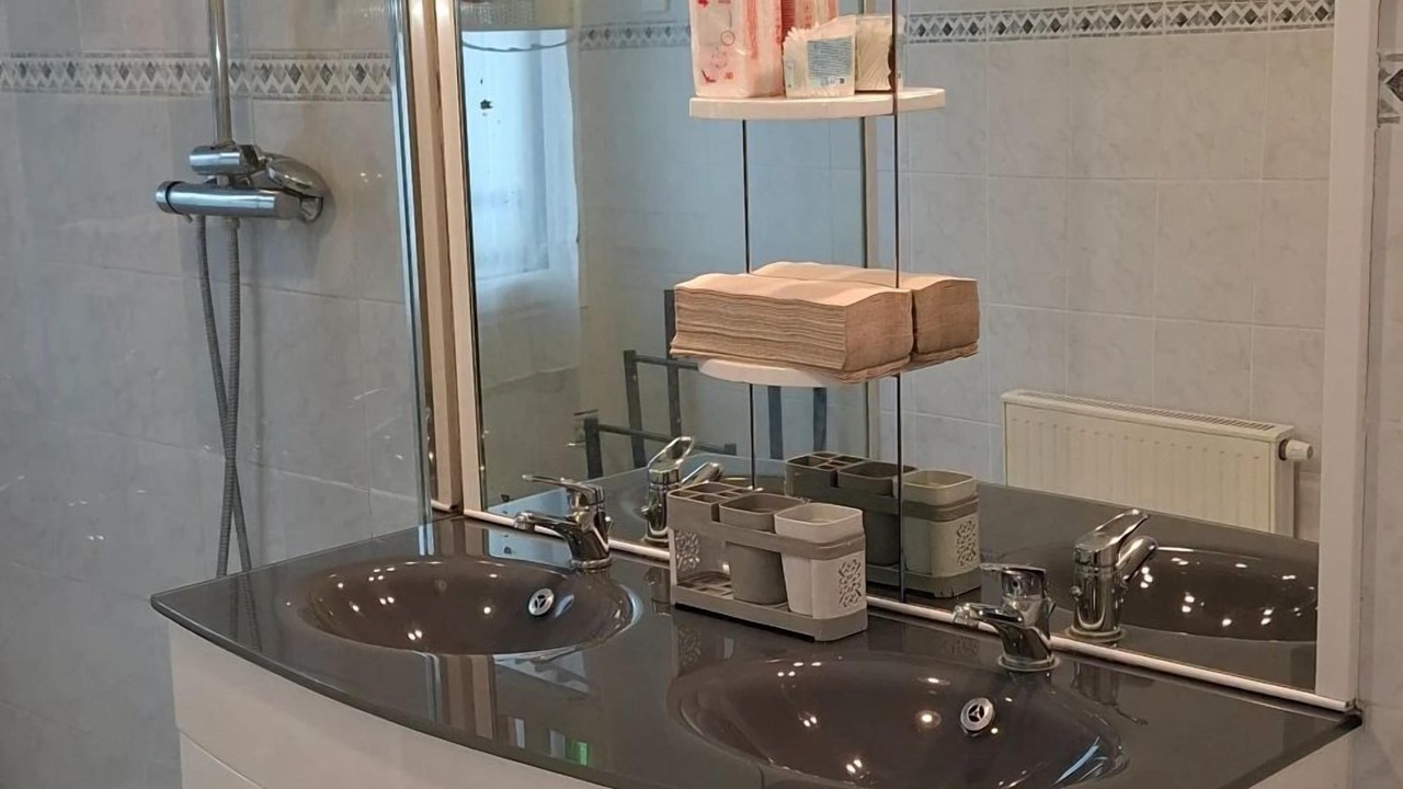 Photo of Bathroom in Le Mee-sur-Seine
