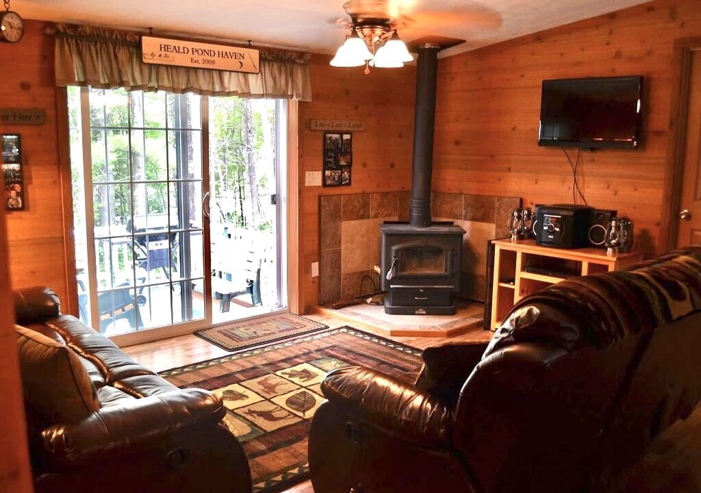 Photo of Livingroom in Lovell