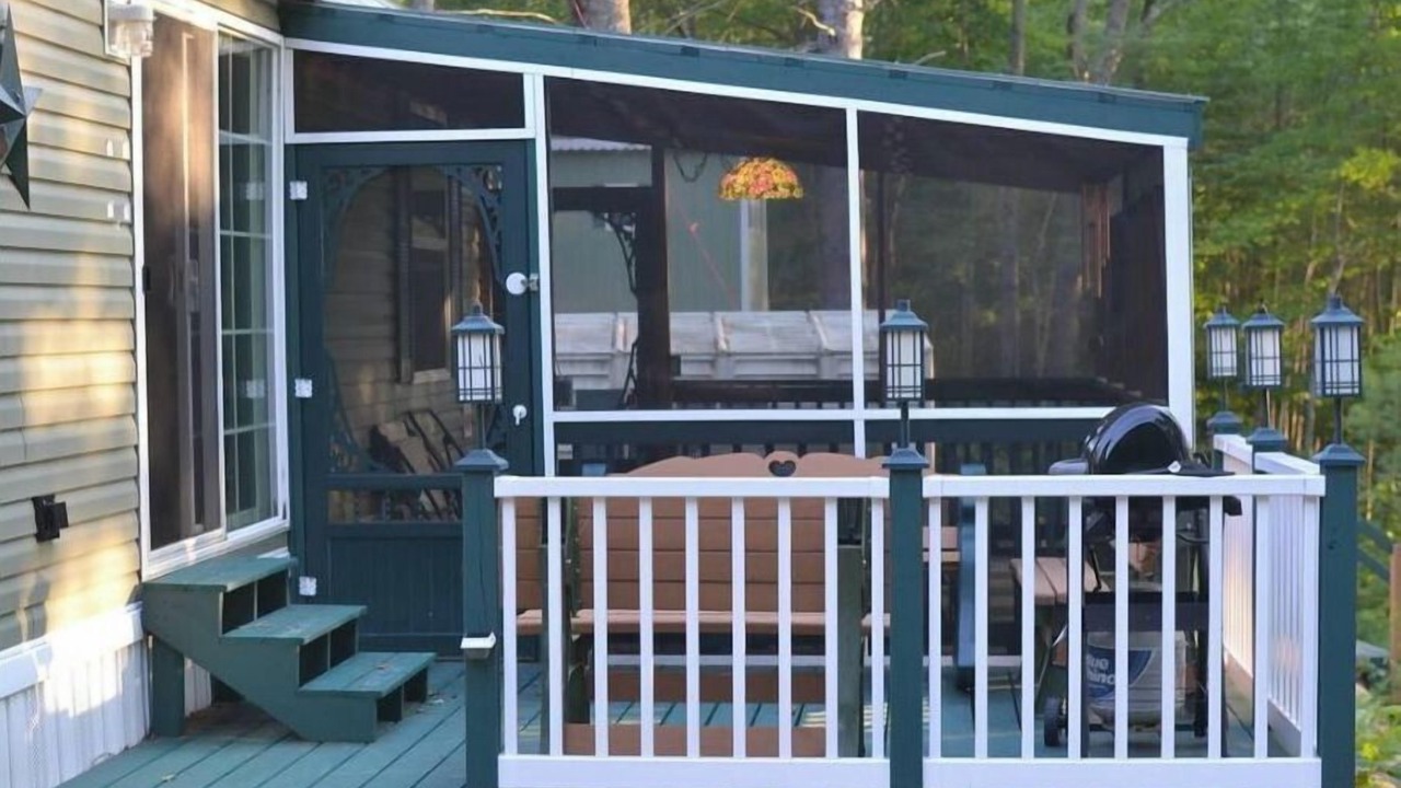 Photo of Patio Balcony in Lovell