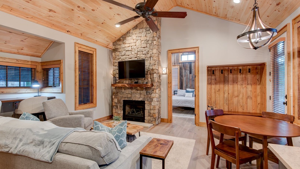 Photo of Livingroom in Banner Elk