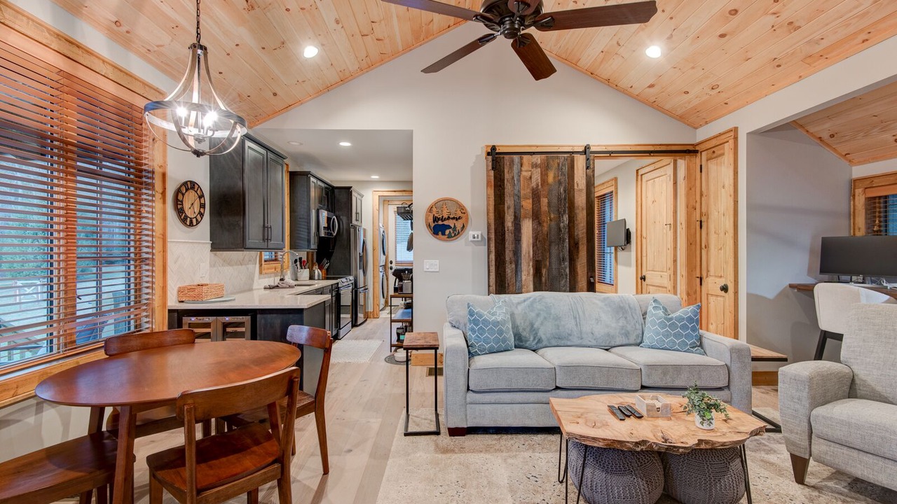 Photo of Livingroom in Banner Elk