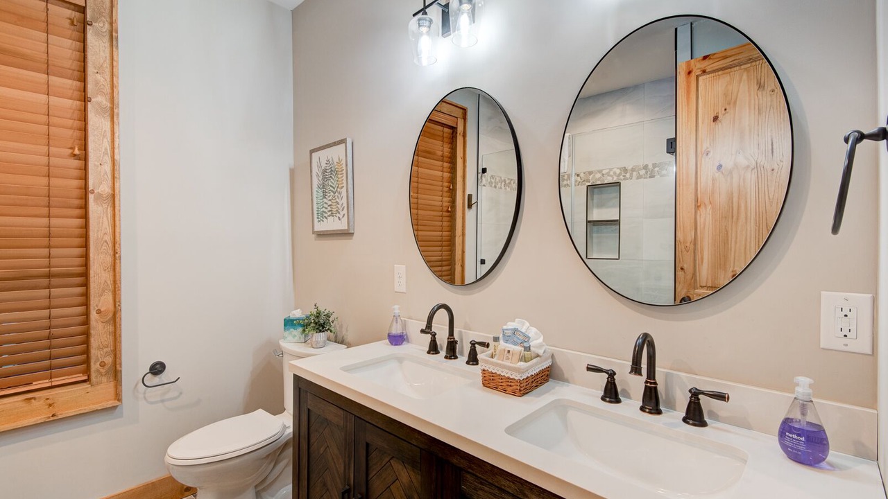 Photo of Bathroom in Banner Elk