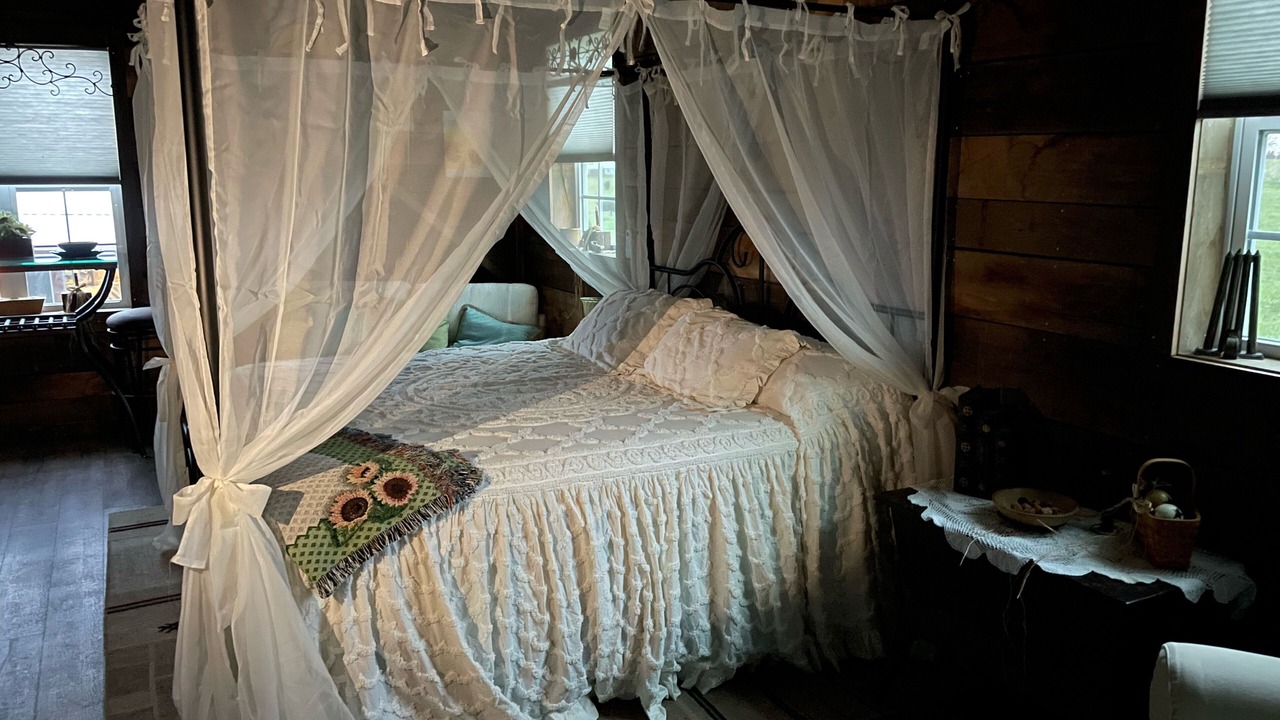 Photo of Bedroom in Elk Creek