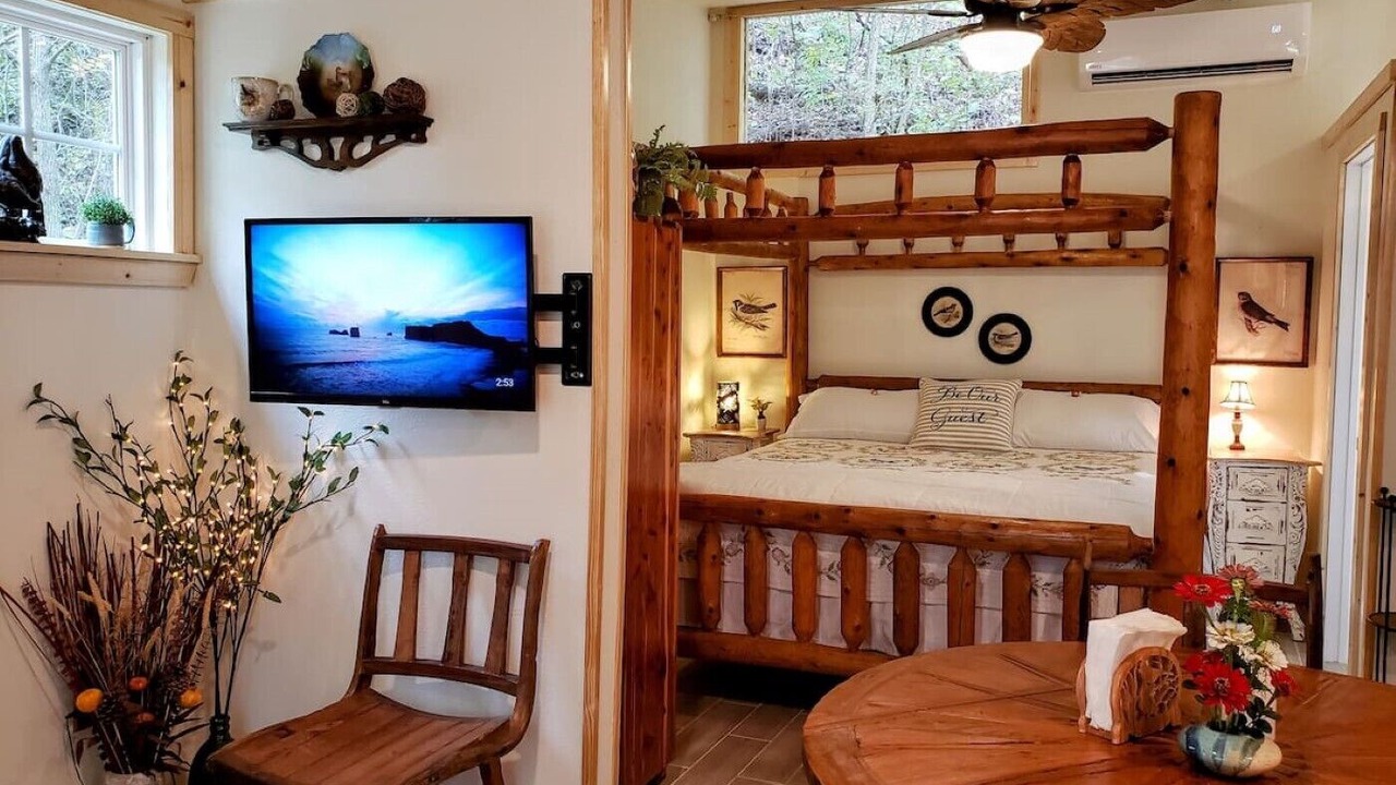 Photo of Bedroom in Catoosa