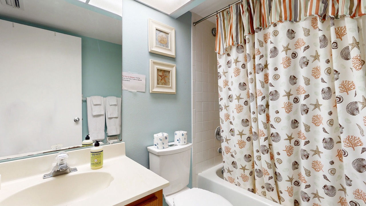 Photo of Bathroom in South Island