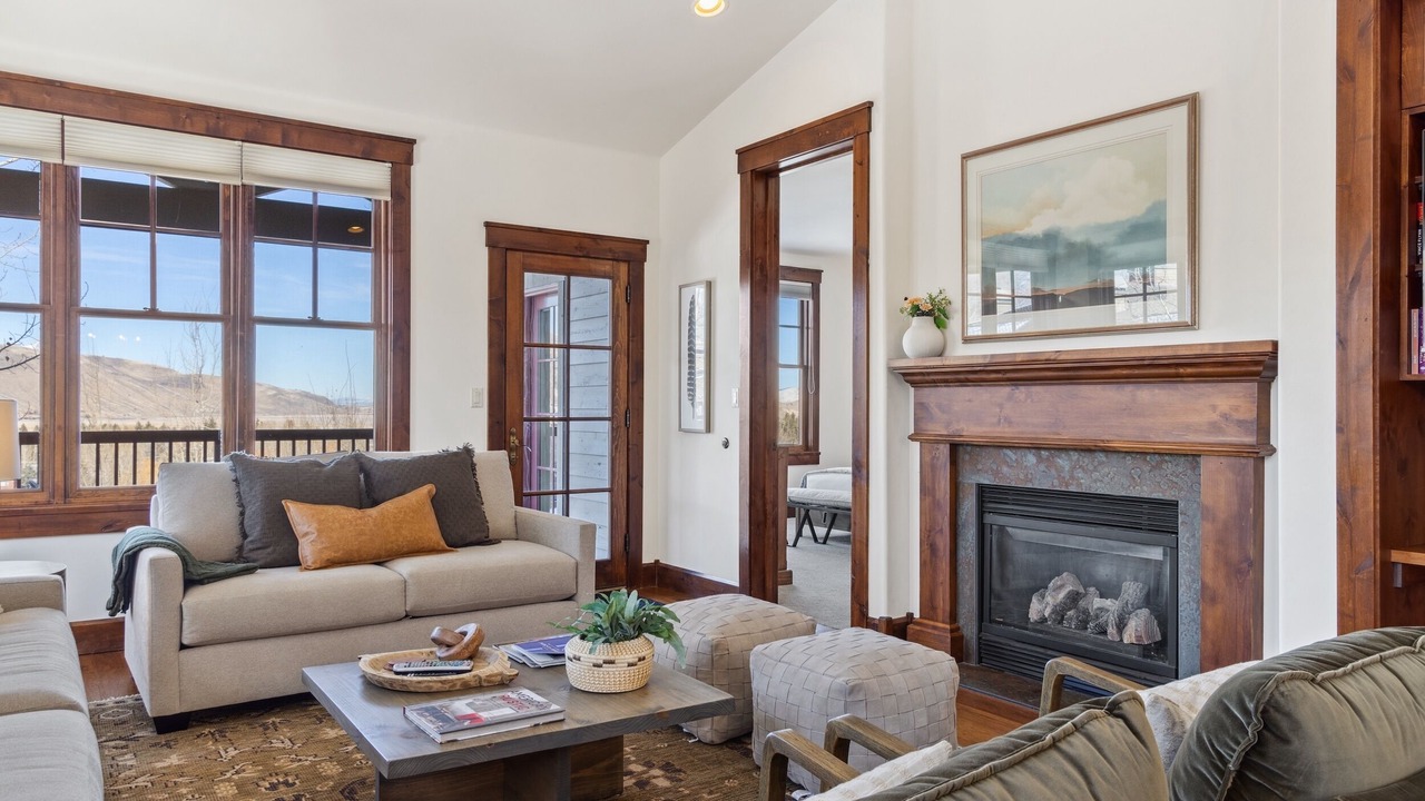 Photo of Livingroom in Jackson