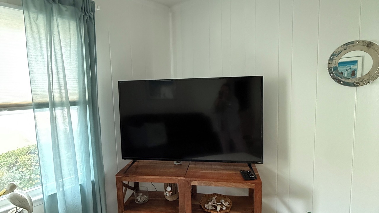 Photo of Livingroom in Northeast Virginia Beach