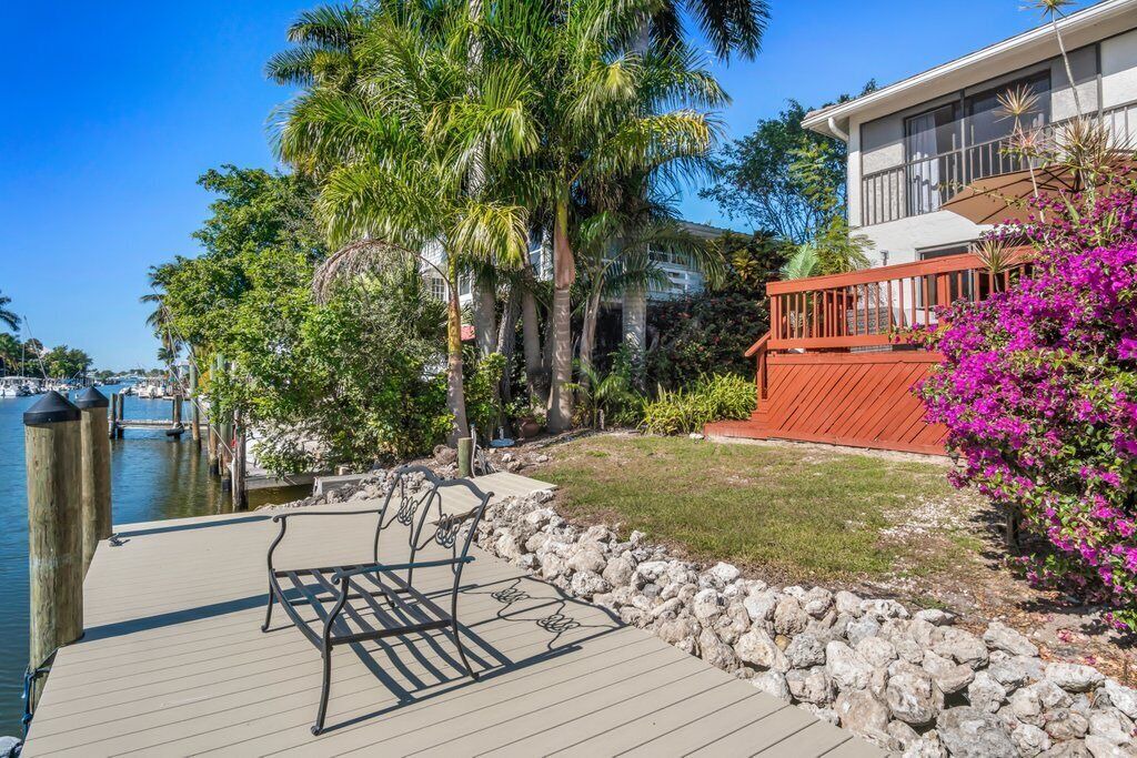 Photo of Outdoor in Naples