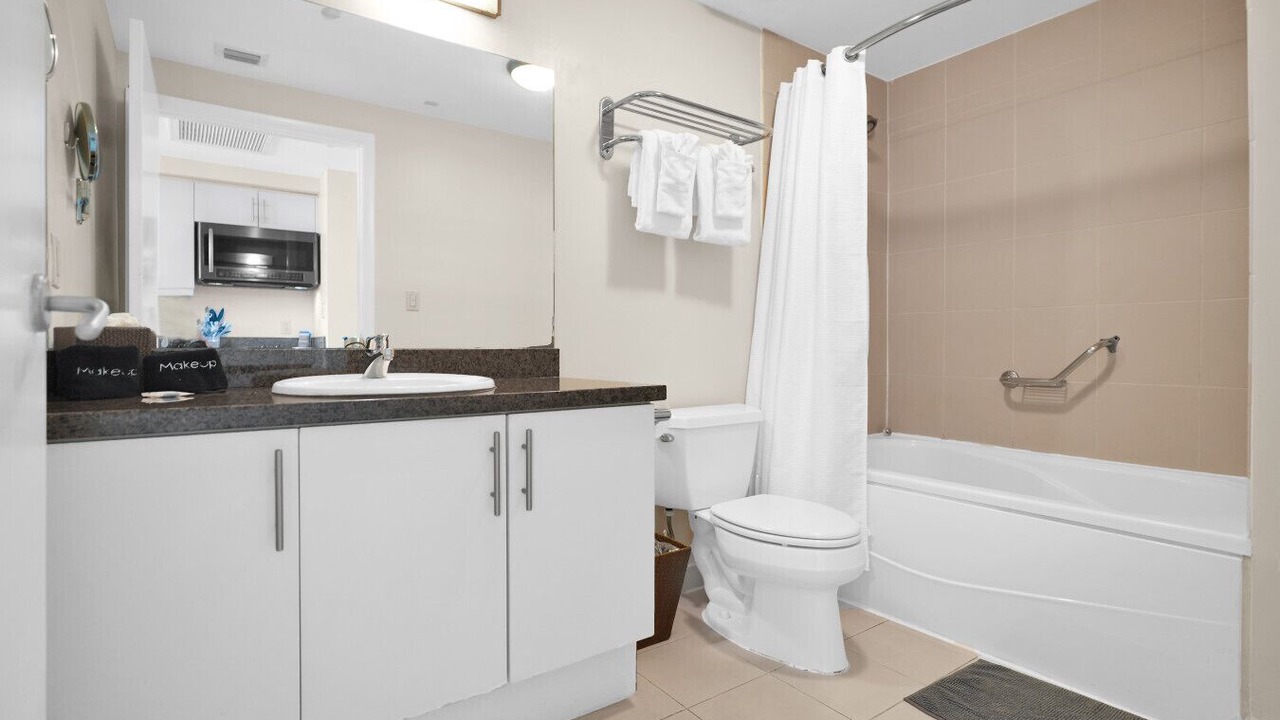 Photo of Bathroom in Coconut Grove
