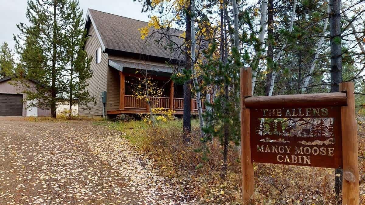 Photo of Others in Last Chance