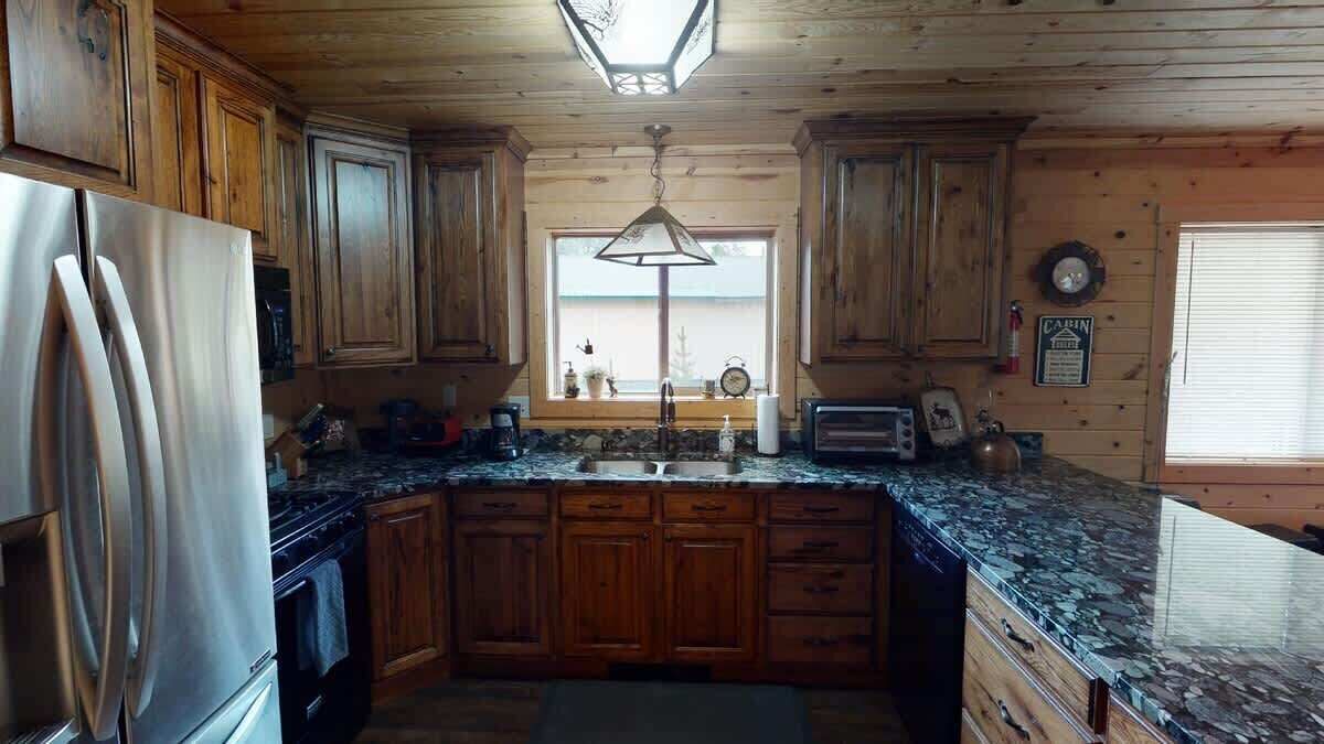 Photo of Others in Last Chance