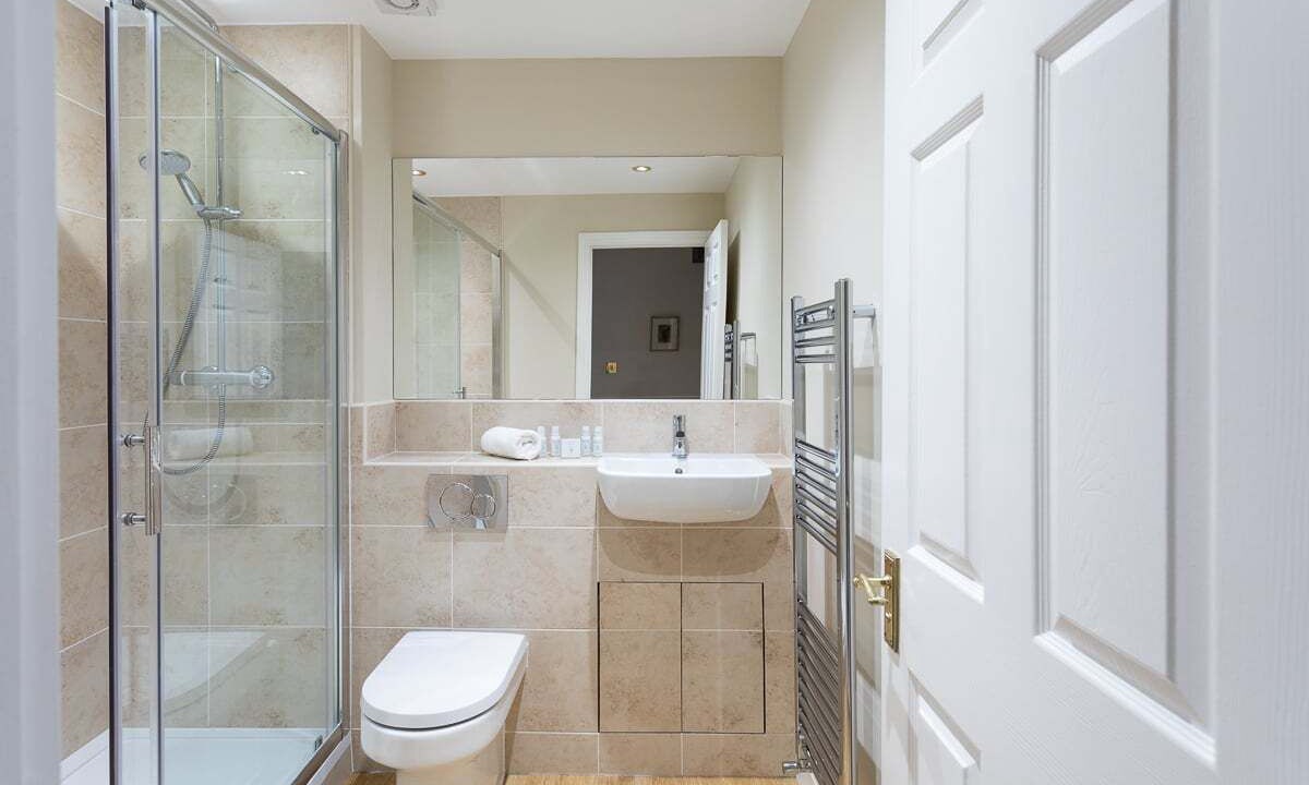 Photo of Bathroom in Tower Hill