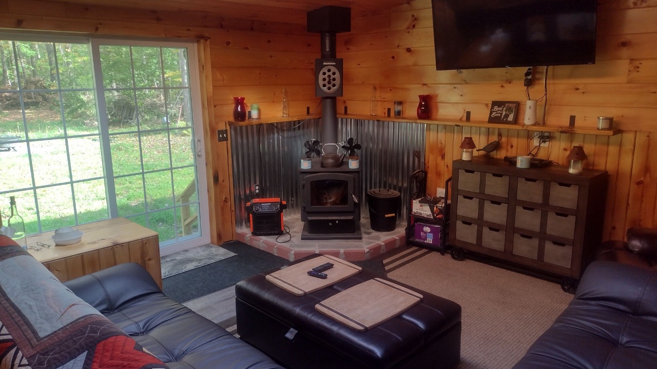 Photo of Livingroom in Forestport