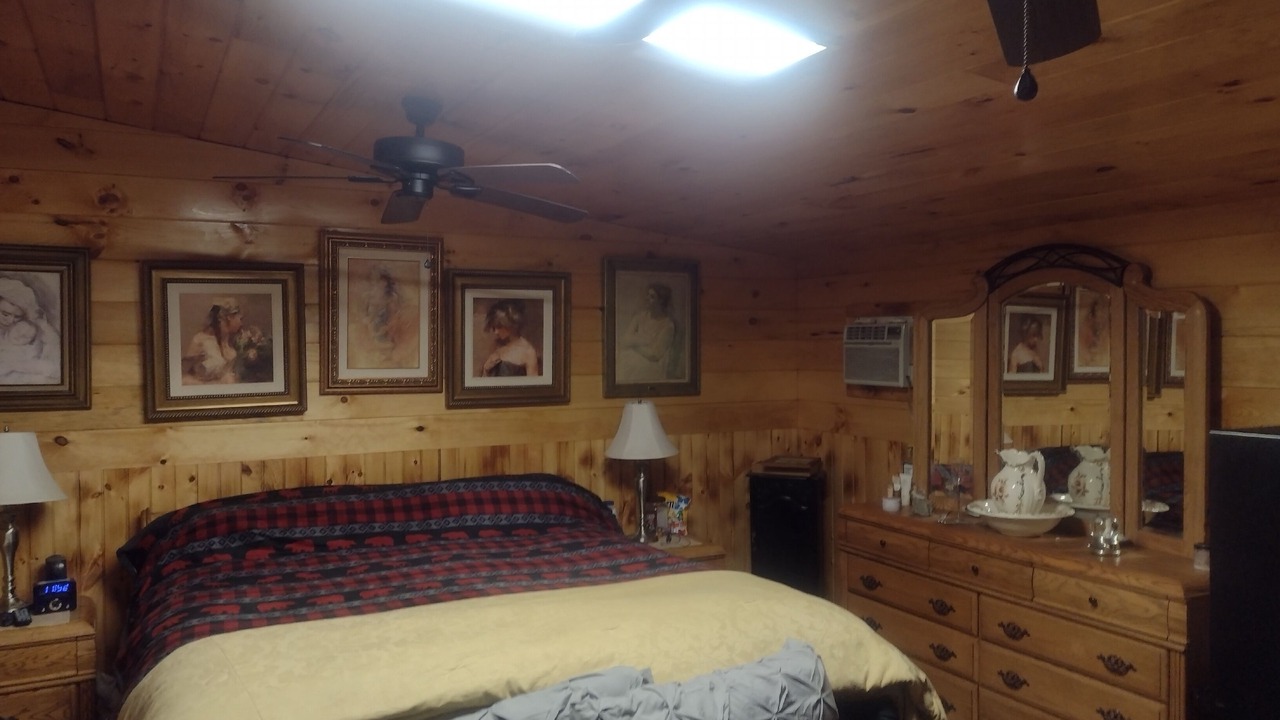 Photo of Bedroom in Forestport