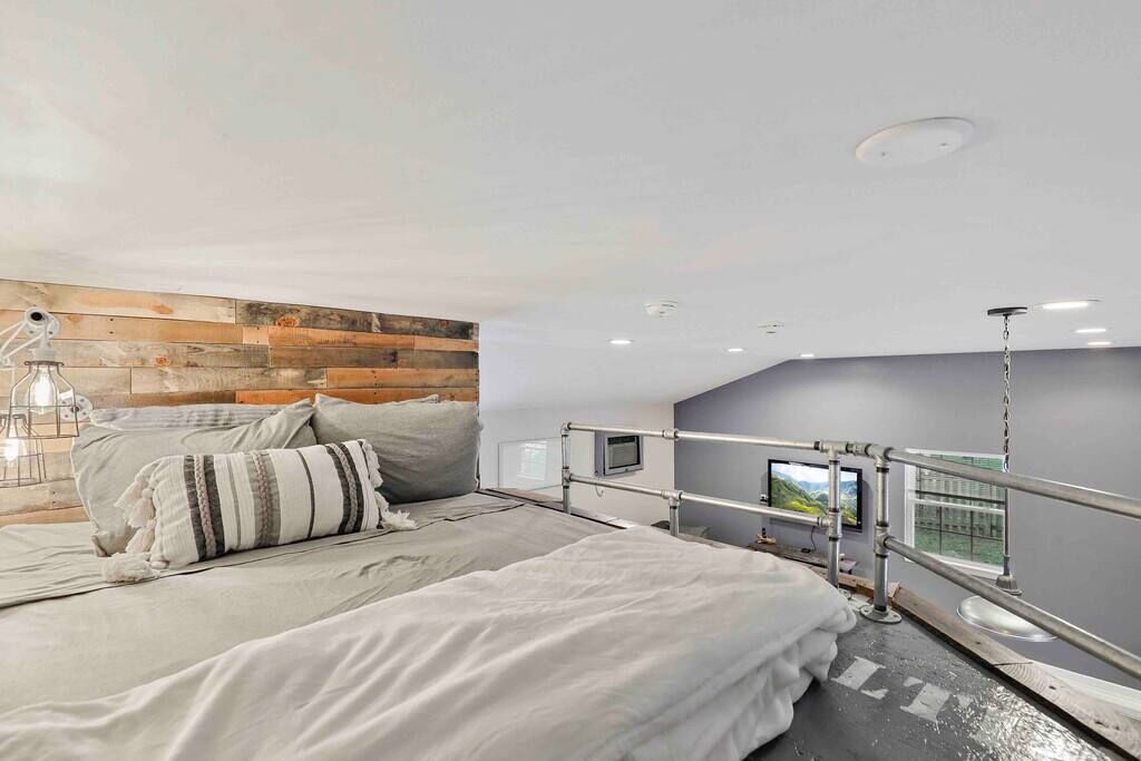 Photo of Others in Catonsville