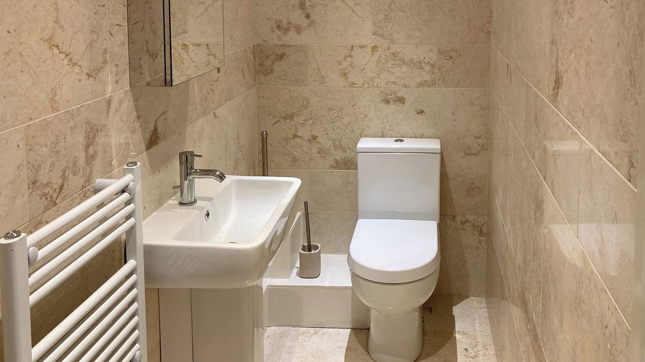 Photo of Bathroom in Thistley Green