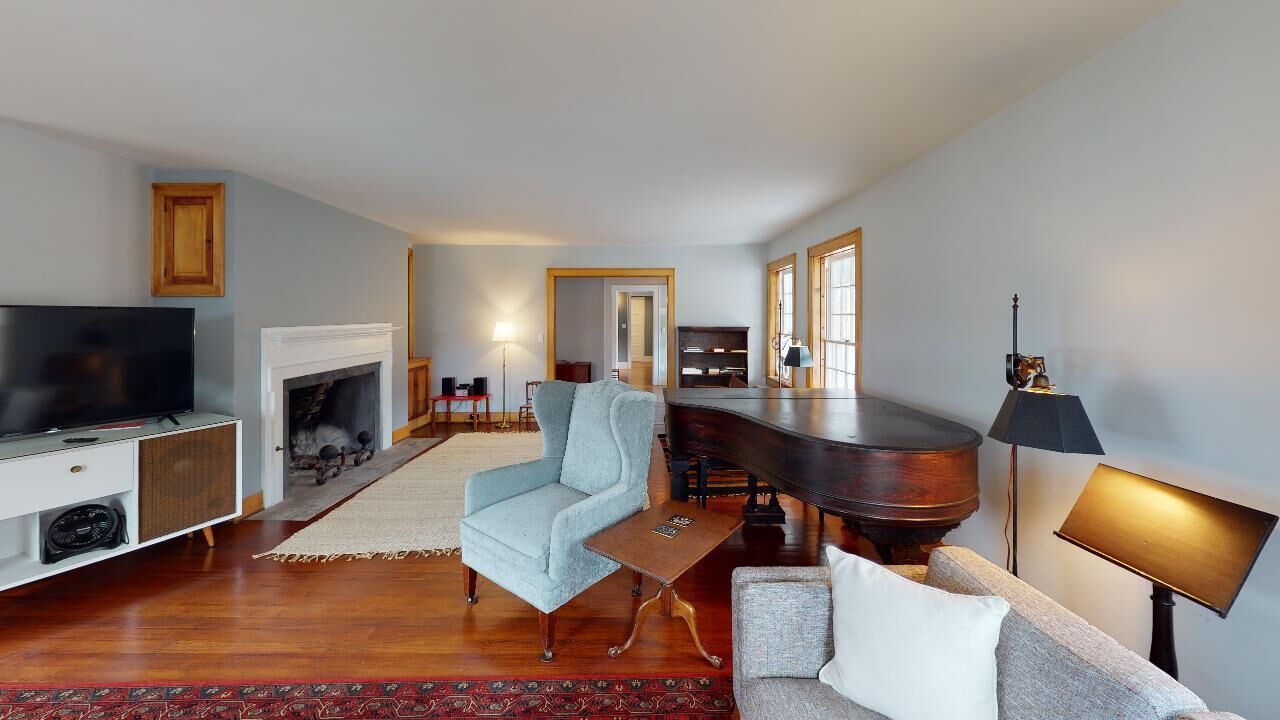 Photo of Livingroom in Sprout Brook