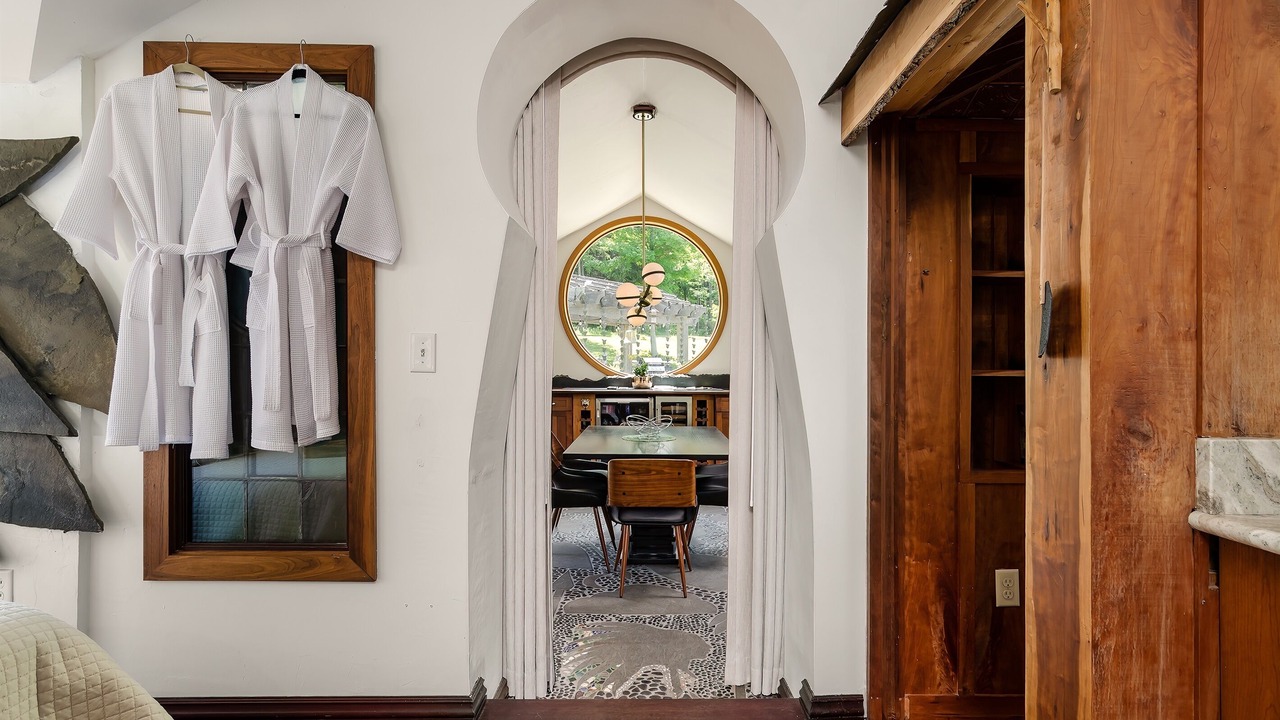 Photo of Bedroom in Ithaca