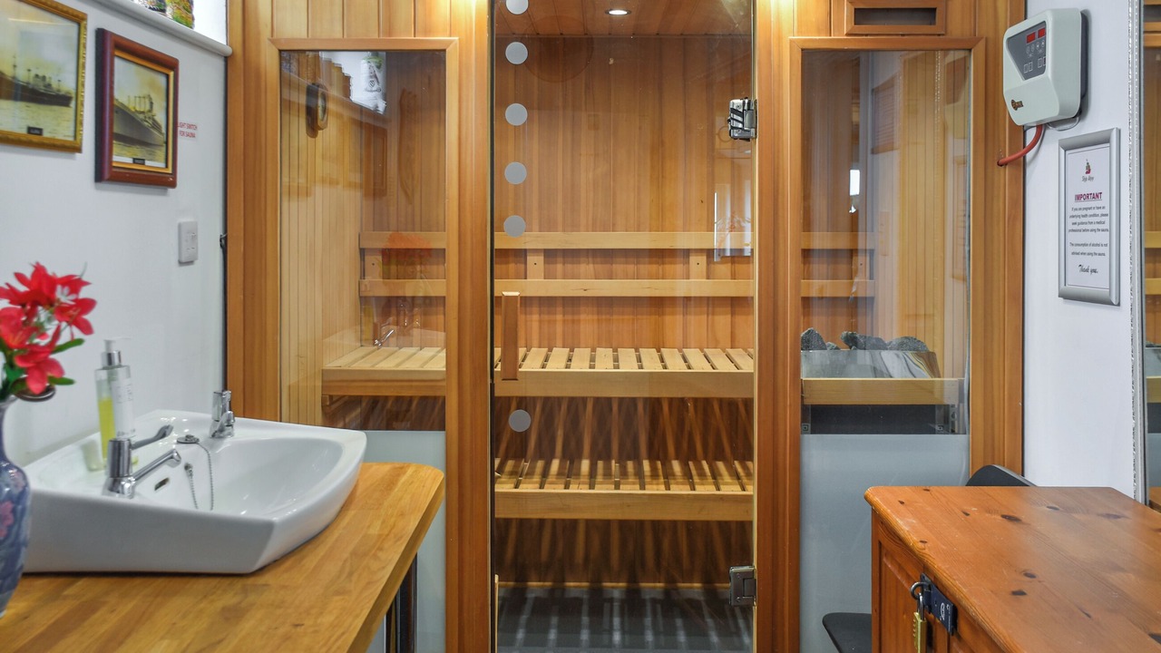 Photo of Others in Walcott