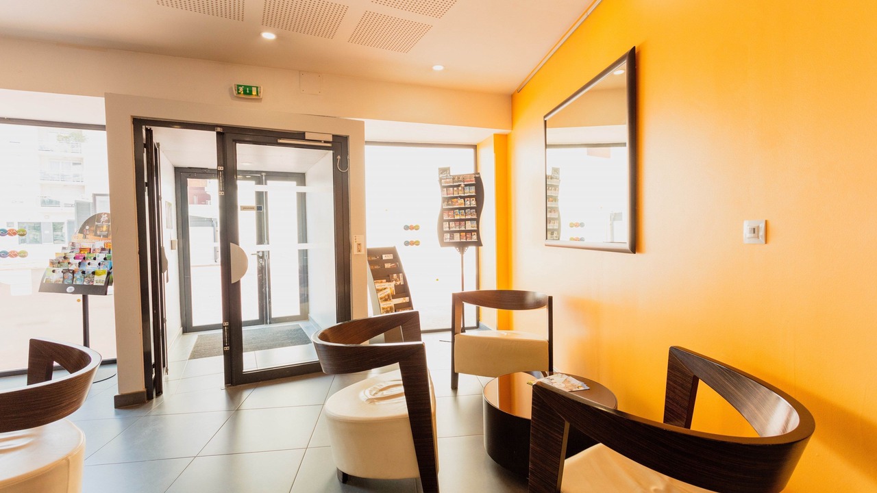 Photo of Others in Clemenceau