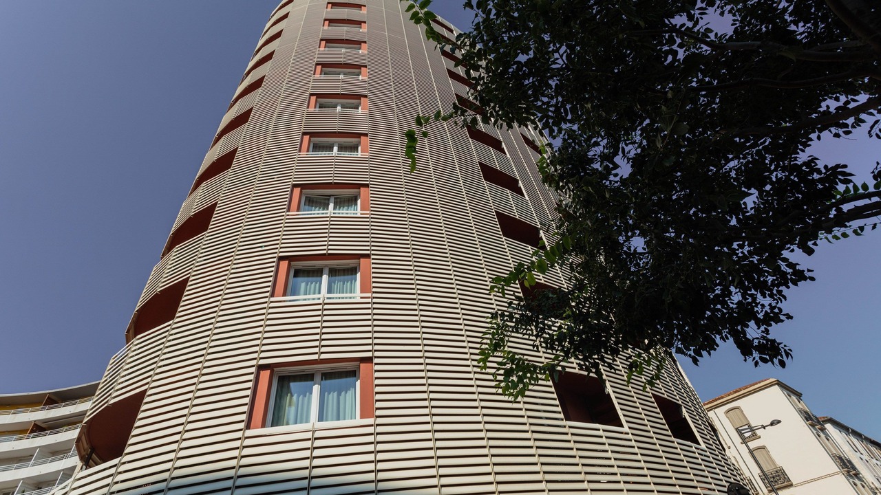 Photo of Others in Clemenceau