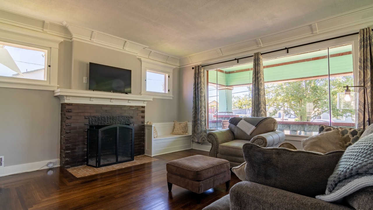 Photo of Livingroom in Independence