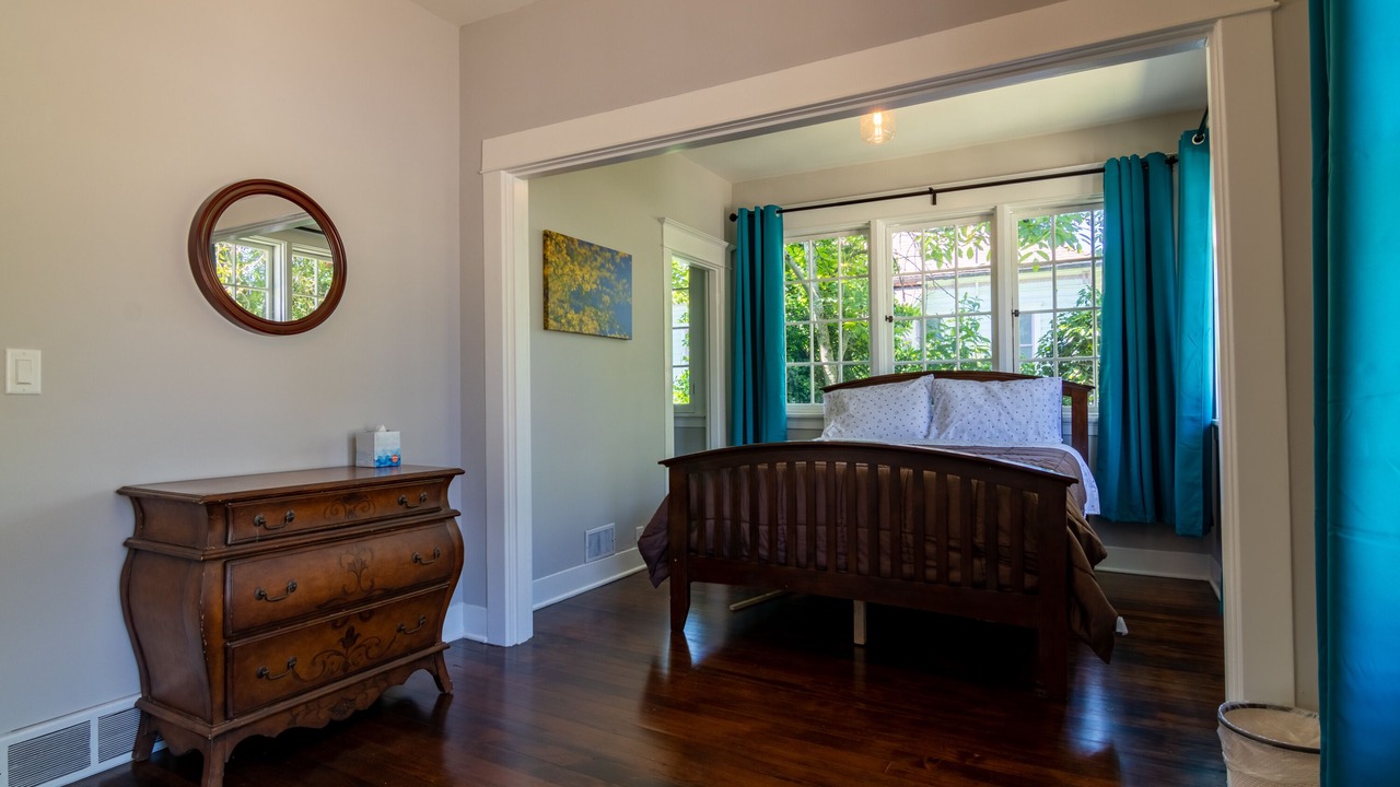 Photo of Others in Independence